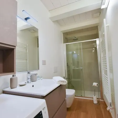 Loft 21 - Lussuoso Ed Elegante A Due Passi Dal Mare Finale Ligure